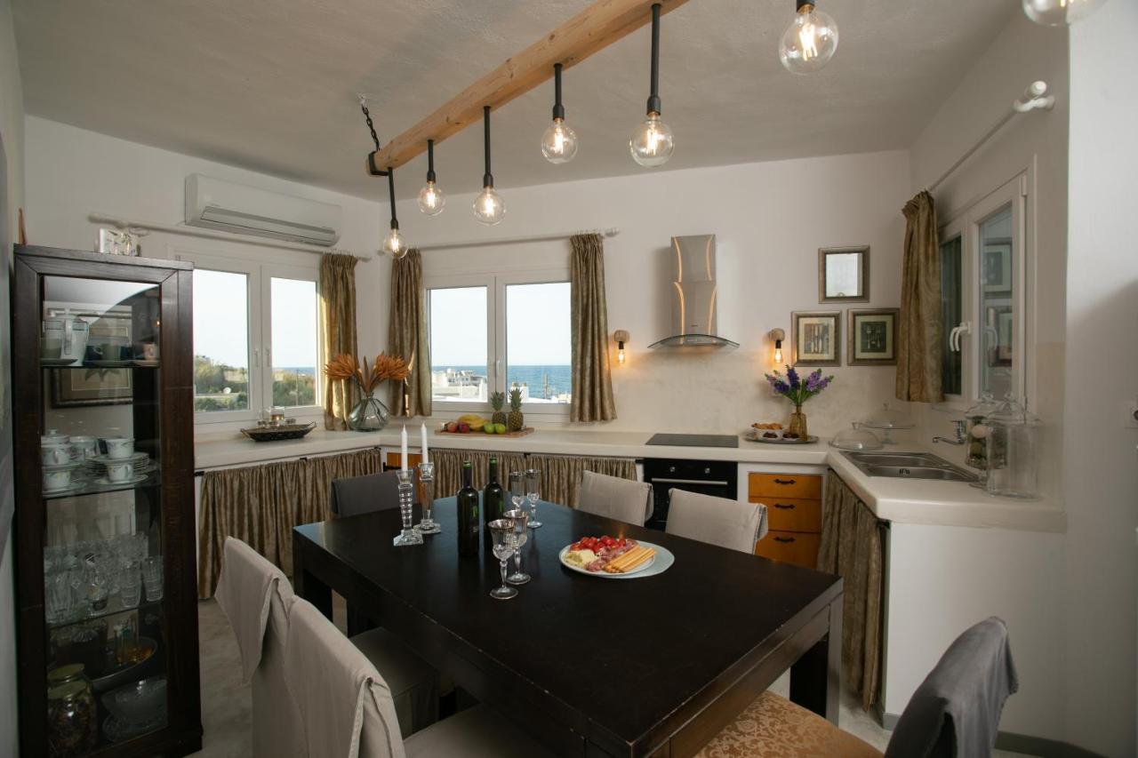 White House Apollon Naxos *